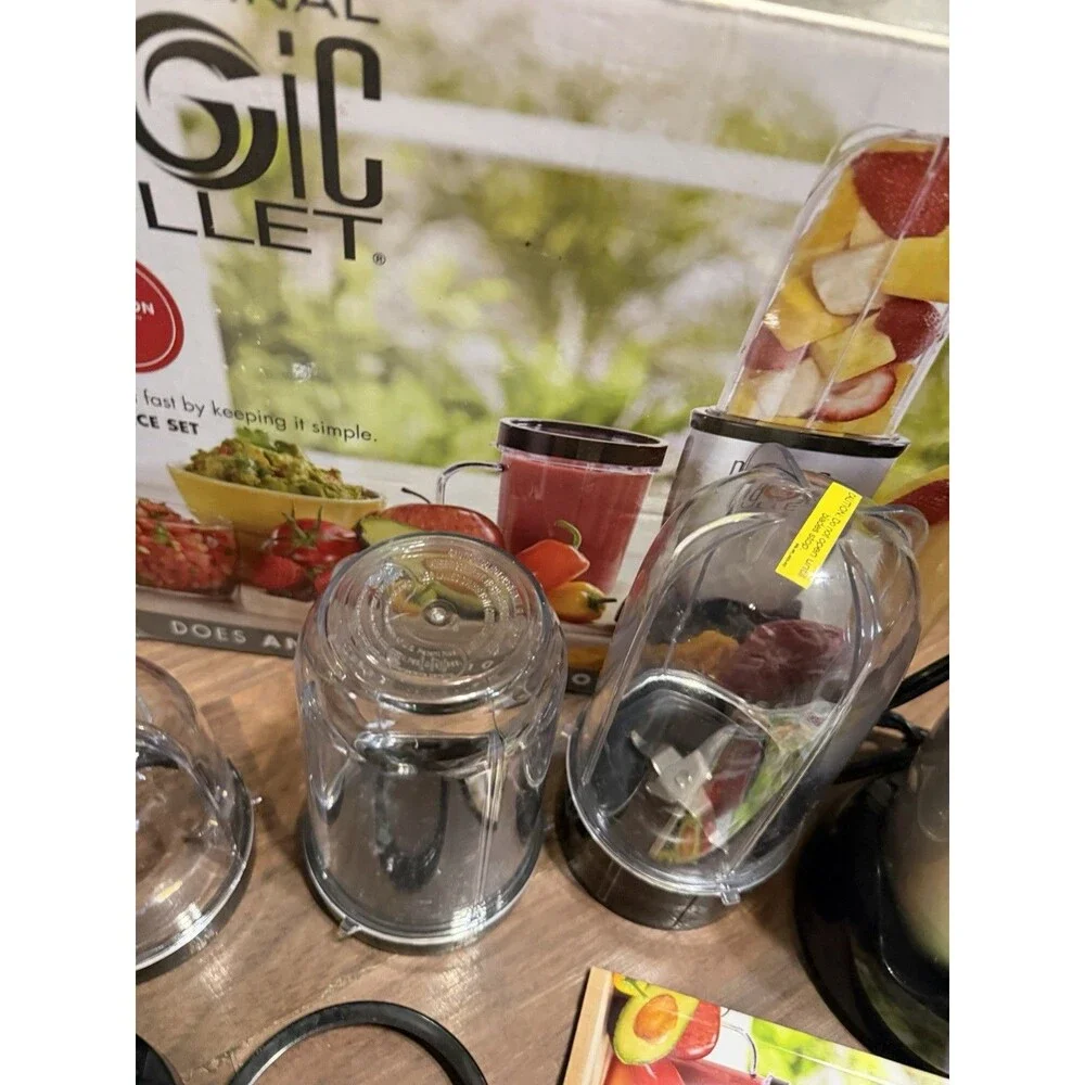 Magic Bullet Personal Blender 250W 18oz Silver/Black Cups Lids MBR1101 -9pieces